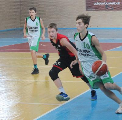Рязанцы победили в межрегиональном юношеском баскетбольном турнире на призы Пановых